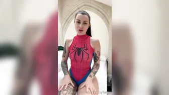 Hexx_Girl, Sexy Spider-Girl Joi Jerking You