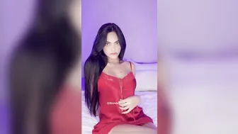 Brenda Trindade Gets Lit: Escandaloso Red Night Gown And BWC Perfect Night — Click & Drool