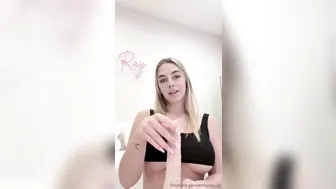 Emilyrayxo, Stroking A Huge White Dildo Just For You