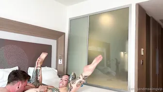 Jandmswing, Two Thick Milfs Fucking A Lucky Husband