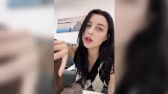 Hexx_Girl, Stroking A Huge Black Dildo