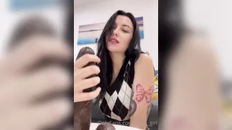 Hexx_Girl, Stroking A Huge Black Dildo