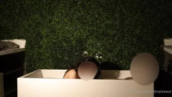 Nebraskawut, Sucking And Fucking Her Boyfriend In The Bathtub