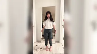 Nebraskawut, Rare Face Reveal And Striptease