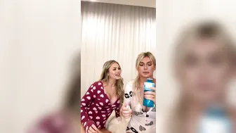 Fallonlovexo, Scarlettkissesxo, Two Hot Blondes Spinning The Wheel On Livestream