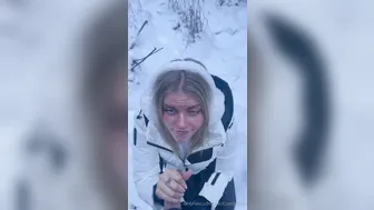 Uwucutedemon, Swedish Babe Sucking Cock In The Snow
