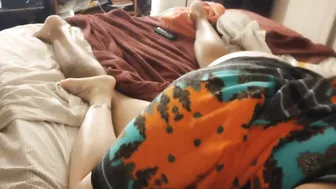 Thick Brunette MILF in Corset Grinds Bubble Butt After Massage