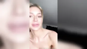 Krystal Harper, Blonde Babe Naked Pussy Rubbing