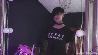 Little_Emo_Kitten, Short Hair Skinny Goth Girl Getting Facialized