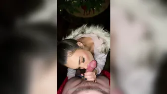 Rainey James, Christmas Blowjob And Swallow Until She Takes The Whole Load