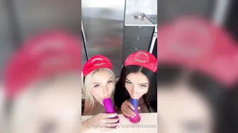 Scarlettkissesxo, Two Horny Waitresses Finger Fucking Each Other Until They Cum