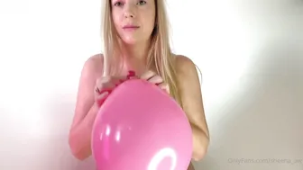 Iwantsheena, Popping Balloons In Tight Corset Lingerie Until Her Tits Spill Out