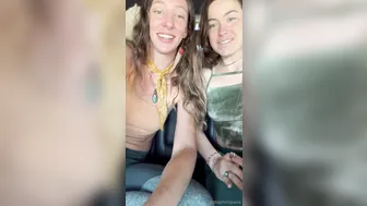 Stephinspace, Lesbian Naughty Play In The Car Backseat Until They Both Cum