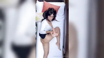 Delightfulhug, Fucking A Fat Wall Dildo In A Short Skirt Until It Rides Up