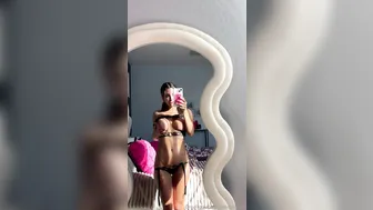 Badbabysitter, Rubbing Her Pussy And Spanking Her Ass In The Mirror Until She Cums Watching Herself
