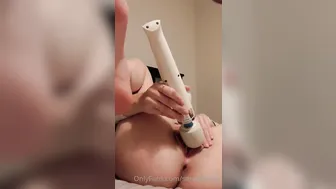Sandyinlace, Making Her Pussy Creamy With A Vibrator Until It Drips Off