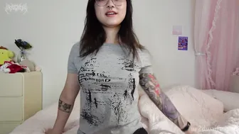 Ur2Dwaifu, Asian Girlfriend In Glasses Fucking A Dildo Until She Creams On It