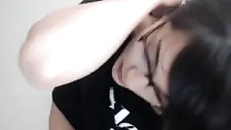 Delightfulhug, Shaking Her Huge Tits In Bed Until They Bounce Off The Sheets
