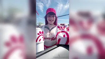 Kenzy Kaye, Fucking The Pawg Waitress From KFC Until The Uniform Is Ruined