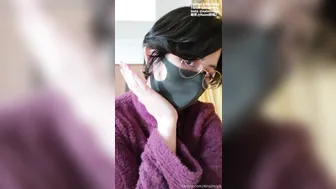 Anaimiya, Short Hair Glasses Girl Dildo Banging With A Buttplug Until She’s Stuffed Both Ways