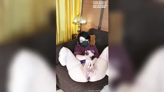 Anaimiya, Short Hair Glasses Girl Dildo Banging With A Buttplug Until She’s Stuffed Both Ways
