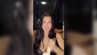 Minki_Minna, Jerking Off A Fat White Dildo Until It’s Soaking Wet