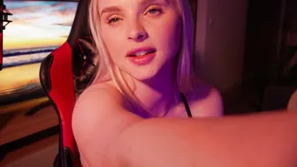 Sexi_Lexi1, Dildo Titjerking And Feet Licking Until Both Are Slippery Wet