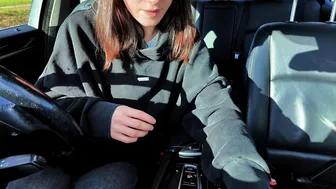 Cheekymz, Car Masturbation In The Middle Of Nowhere Until She Cums In The Seat