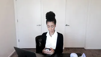 Ariana Aimes, Ebony Secretary Getting Anal Fucked Then Taking A Facial Until Her Face Is Covered