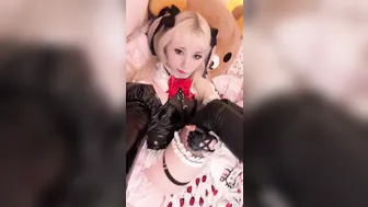 Pockycats, Sexy Unzipping In Latex Lingerie Until It Peels Off Her