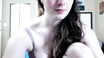 Tigger Rosey, Vibrating Her Pussy In Cute Panties Live Until She Soaks Them