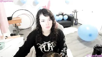 Tigger Rosey, Dildo Fucking And Nipple Sucking Live Until She Cums On Stream