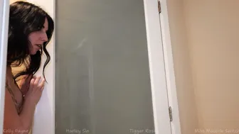 Tigger Rosey, Lesbian Sluts On The Massage Table Until The Oil Turns Filthy