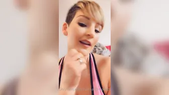 Hannah Brooks, Showing Off Her Sexy Sharp High Heels Until You Beg