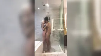 Stephanie Summers, Showering With A Bbc Black Bull Until The Water Runs Off Both Of Them