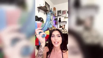 Emjayplays, Fucking Two Dildos On Livestream Onlyfans Video Leaked