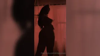 Emjayplays, Sexy Dark Striptease In The Bedroom Onlyfans Video Leaked