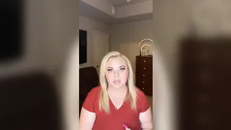 Katrina Thicc, Thick Blonde Milf Titty Play Livestream Until They Bounce On Stream