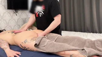 Czihuahua, Polish Hotwife Getting Fingered By Masseurs Until She Squirts