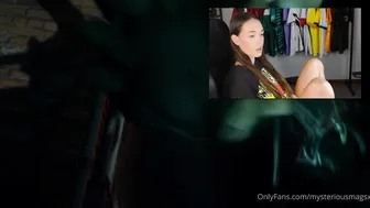 Cheekymz, Masturbation While Watching Hentai Livestream Until She Cums Mid Scene