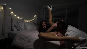 Milakittenx, Horny Ukrainian Girlfriend Getting Cum On Her Back Until It’s Covered