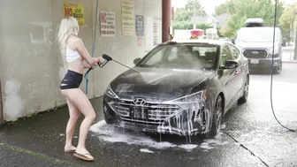 Kaylee Killion Melts Down: Caliente Nude Washing At The Car Wash — NSFW Bomb