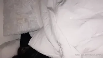 Emma Lvxx Ignites: XXL Asian Babe Homemade Creampie POV Sextape — NSFW Bomb