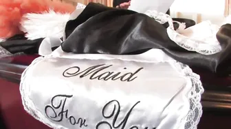 Mature Maid Taking Order And Work For His Rich Employer Melts Down: Sensacional — Watch Now