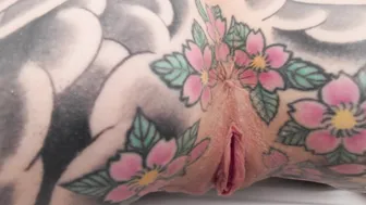 Tigerlilly Explodes: Raw Tattoo Thicc Babe VR Solo Masturbation Video — Watch Now