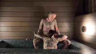 TigerLilly Goes Insane: Wild Thicc Tattoo Babe Sloppy Blowjob In Sauna — Full Leak Inside