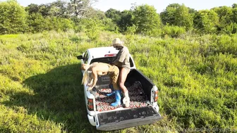 Phantom Hotwife Melts Down: Súper Hot Southern Bull Ryder, Poppichulo34, Southern Hotwife Fucks a BBC Black Bull Behind a Truck In The Open Fields Video — Full Fury