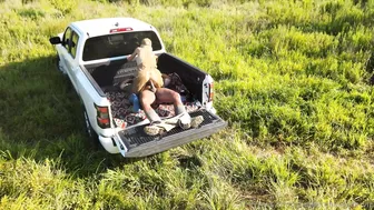 Phantom Hotwife Melts Down: Súper Hot Southern Bull Ryder, Poppichulo34, Southern Hotwife Fucks a BBC Black Bull Behind a Truck In The Open Fields Video — Full Fury