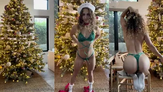 Claire Stone, Green Lingerie Christmas Seduction