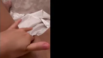 Sophie Rose, Post-Shower Solo Masturbation